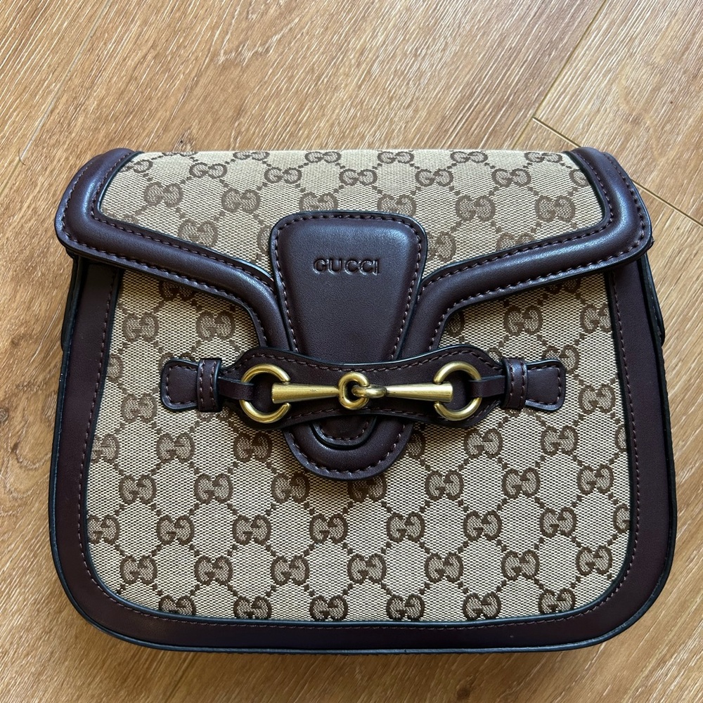 Gucci Brown Leather Zip Pouch